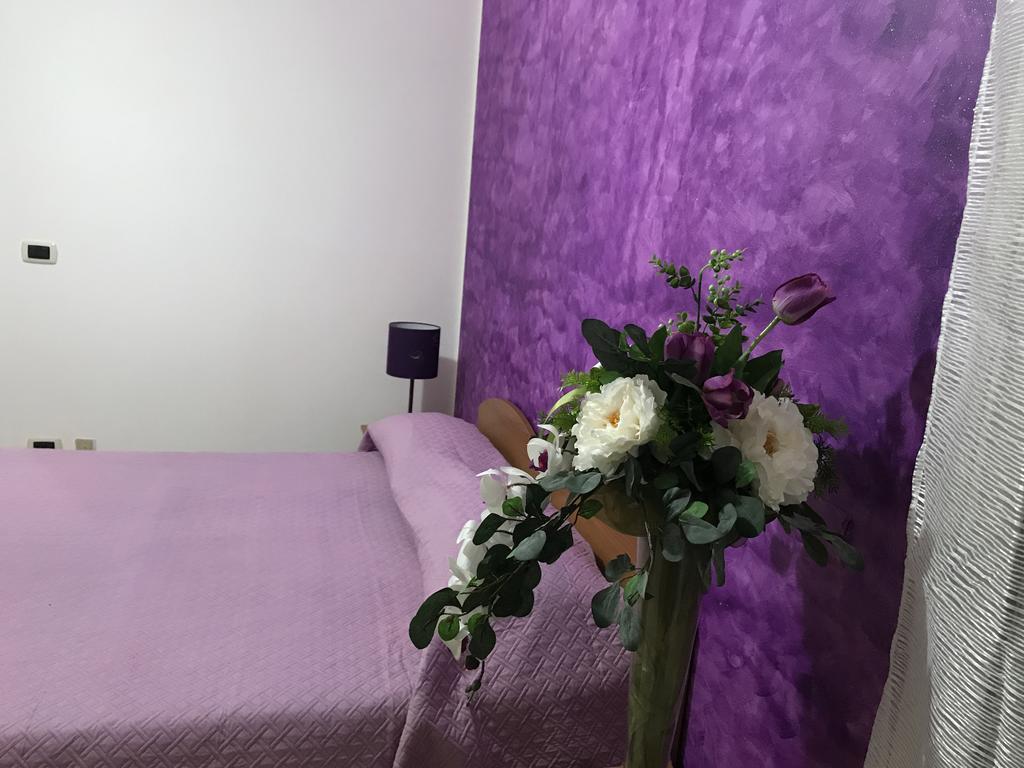 Rosy And Roby Bed & Breakfast Gasponi Екстериор снимка