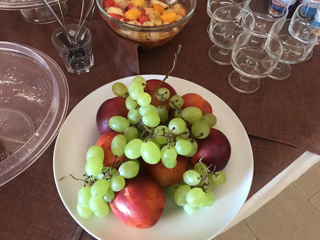 Rosy And Roby Bed & Breakfast Gasponi Екстериор снимка